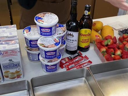 #摆摊日记 实话不瞒你们 卖28最少赚你们27.9 真被杠怕了 出个制作全视频