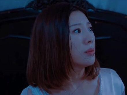奶奶去世后总是缠着孙女 #我的观影报告_ #恐怖😱