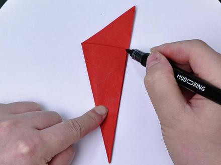 直线会画吧?,小猴子就能教你剪个好看的新年窗花!#手工 #手工diy #创意手工 #亲子手工