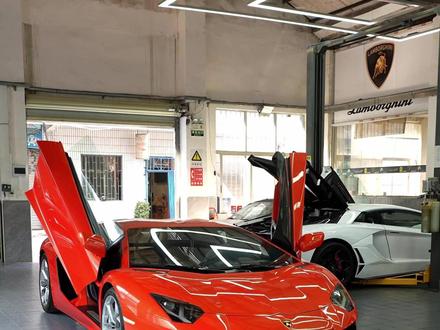 兰博基尼大牛LP700素车波箱程序优化,避震,启动机,皮带轮小整备#兰博基尼大牛 #大牛LP700 #波箱程序 #整备维修