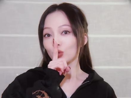 #张韶涵觅光Mv正式上线啦 涵涵子今年绝对是鲨疯了!舞台表现力全开,凭硬核实力在全球范围内疯狂揽奖,这波操作何止是赢麻了,简直就是现象级“大女主”照进现实!#张韶涵 #觅光mv#张韶涵狂揽17项大奖#上热门话题🔥🔥🔥