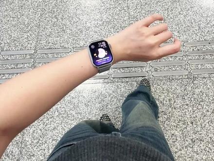 带上红米watch6, 挤地铁、坐公交、移动支付都只需要一个手表即可完成~#红米watch6 #百元手表推荐 #nfc地铁卡 #手表支付 #小米不求人