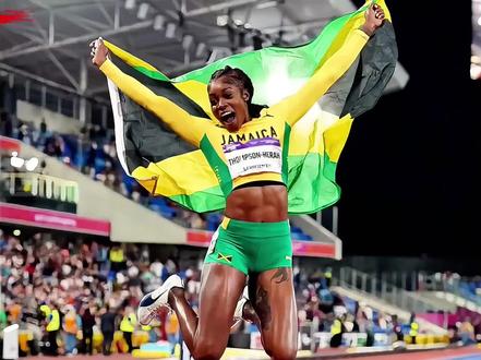 “女王归来!!”#伊莱恩汤普森 将于情人节迎来复出!!#田径 #短跑