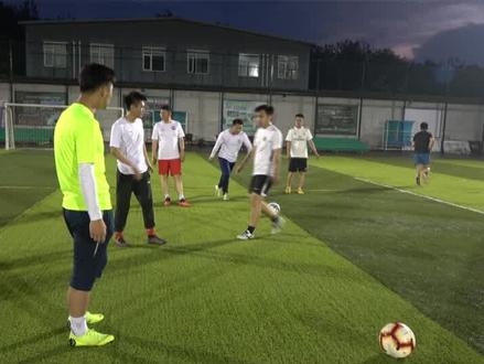 @退役的王小将 射速快的秘诀 #足球教学