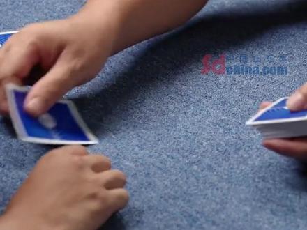 反赌牌王郑太顺现场揭秘老千常用绝技,慢放1000帧都抓不到的千术手法,看赌博如何“榨干”你的钱包!(来源:亿点点不一样)#远离赌博 #赌博骗局 #戒赌回头是岸