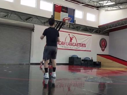 脚步决定投篮质量 #脚步 #篮球 #训练Yuan@DOU+小助手