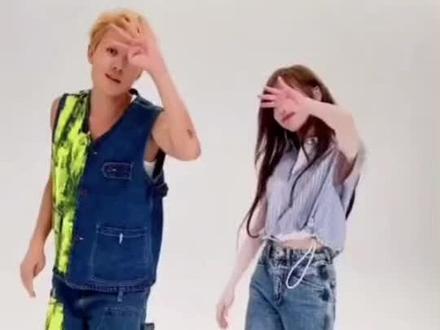 吴克群和王心凌在一起了?
#吴克群#王心凌#王心凌回应和吴克群同回家#吴克群王心凌