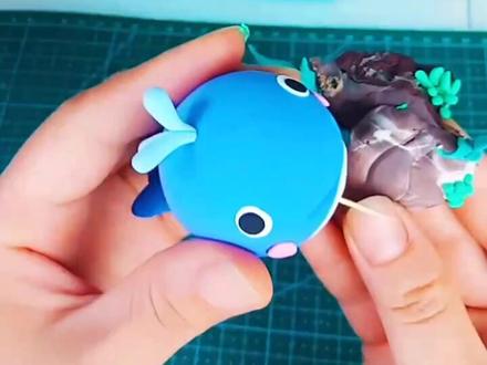 粘土小鲸鱼来了#暑假就该这么玩 #超轻粘土