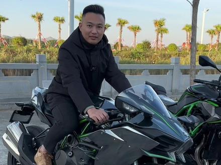 川崎重工 机械增压 Z系列与H系列 不同调教出来的声浪评测#川崎h2 #川崎zh2 #机车 #kawasaki #川崎机械增压