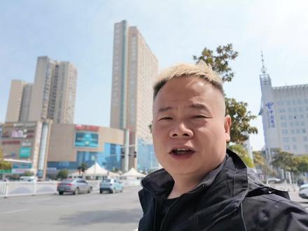 小伙租车一个月到期了,准备再租个其他车,没想到遇到尴尬了!#租车