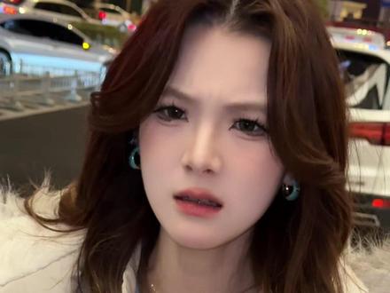 东北女孩都是香香软软的小蛋糕 #随拍#东北甜妹#宫百万#东北虎