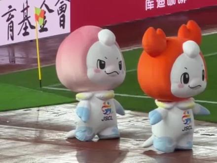 从进场开始就都是戏,嘟嘟们也太可爱了#苏超吉祥物 #苏嘟嘟 #苏超 #常州 #常州文旅