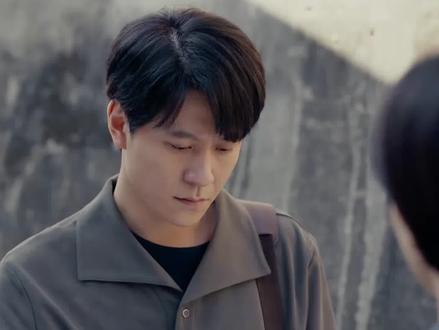 小城大事:高速发展还是贪腐温床?杜涛发新闻手撕郑德诚,李秋萍彻底心寒!#小城大事#赵丽颖#黄晓明#杜涛李秋萍#郑德诚李秋萍