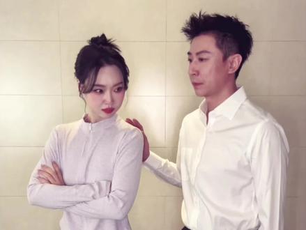 和老搭子战一个~安排😎😎 #战战战杀杀杀 #手势舞 #星动营业中#主咖