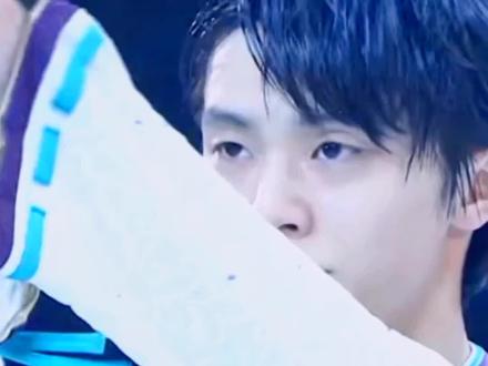#羽生结弦 真的是白白净净的男孩子阿😍