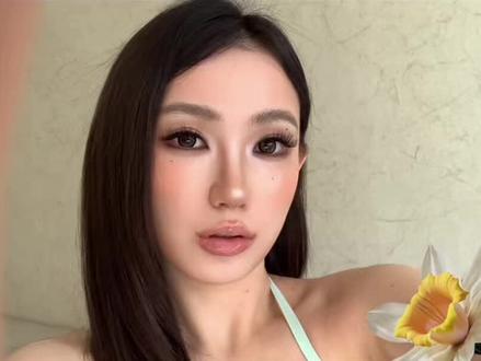 春日微混血亚裔妆 薄荷巧克力的感觉#亚裔妆容 #妆容教程 #原相机 #春日妆容