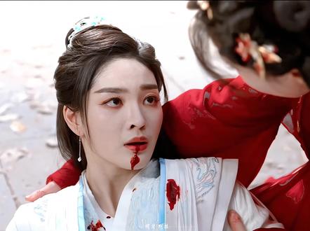 大结局阿笙死在了师姐的怀中,她终于大仇得报和夏玄子同归于尽~~😭 #张凯莹侠女白切黑好带感 #张凯莹 #阿笙 #佳偶天成 #张凯莹阿笙