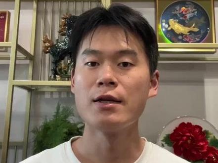 代收三家快递品牌,中通要求用兔喜、申通要求用喵站、圆通要求用妈妈驿站,每天需切换三个系统出入库,遇到同样问题的老板看过来~