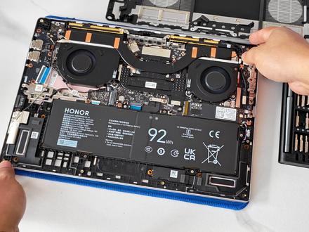 拆电脑,荣耀MagicBook Pro 16 2026内部 #荣耀MagicBookPro16 #荣耀笔记本 #荣耀MagicBookPro #拆解 #电脑拆机
