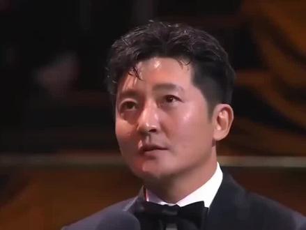 陆毅颁奖礼喊话郭京飞#娱乐圈 #明星 #热点 #大明星