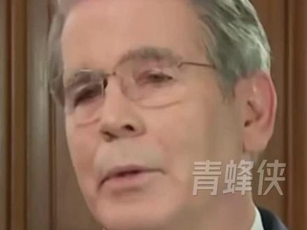 美国财长:美国允许伊朗油轮通过霍尔木兹海峡