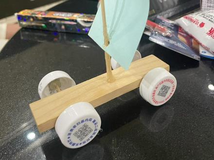 风帆小车..#是时候展现真正的技术了 #动手动脑 #手工diy #趣味实验 #手工制作