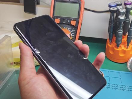小米15pro重摔不显示,为何没有维修价值? 小米15pro重摔不显示,为何没有维修价值?#小米15pro #寄修手机