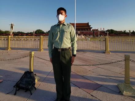每个当兵的人,都想穿军装站在天安门广场吧#退役军人 #国庆