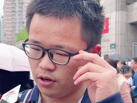 浙江省高考作文题与AI有关,杭高首位出考场的学生是这么回答的,这个问题你会怎么作答,各位才子佳人,评论区见。#2024高考 #都猜到了作文要考人工智能 #第一位走出考场的考生 #高考加油 #2024高考必胜