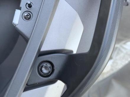 赛科龙RT2S/RT250后护杠安装教程