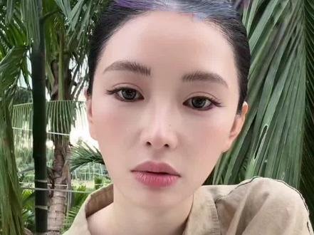 昨天在酒吧很嗨#阿爆 #方圆 #方圆阿爆 #方方圆圆