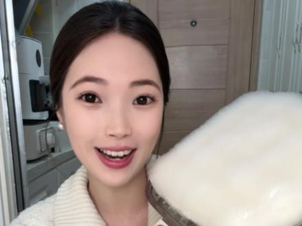 重生之我在家切霉豆腐!#豆腐乳 #下饭菜 #万能蘸料 #霉豆腐 #霉豆腐制作