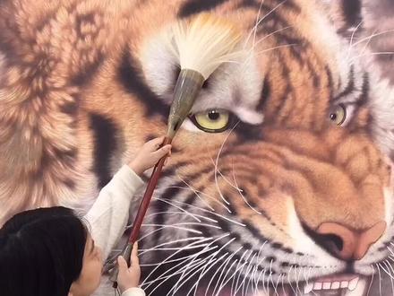 画过最大的虎头#稳住2021 @DOU+小助手 @抖音文化站