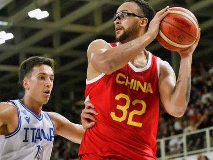 #篮球🏀 #比赛现场 13日凌晨也就是今晚12:30男篮对德国,你们猜胜负?分差多少呀?