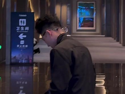 穿上吧 今天没心情#穿搭分享