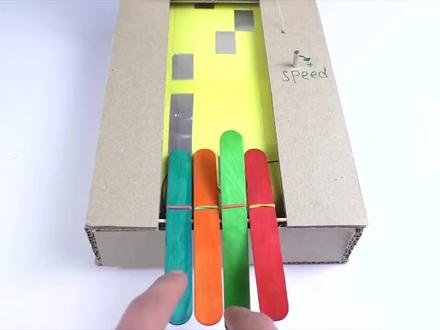 小伙技艺高超,用纸板打造机器人,成品太惊艳了!