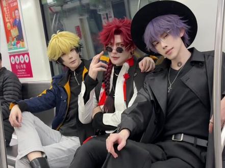 就怕反派太迷人 #时光代理人 cos #时光代理人英都篇 #刘枭 #夏斐 #vein