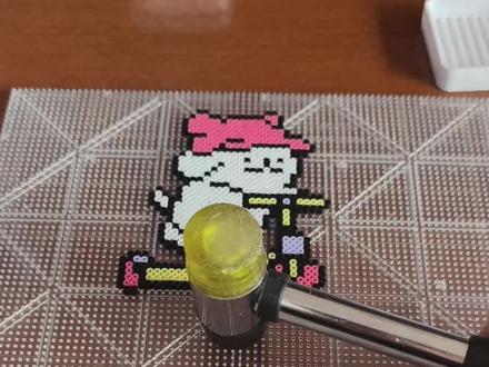 今天是线条小狗狗#拼豆 #线条小狗 #解压#手工