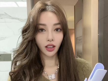 #自动卷发棒 #大波浪卷发 #卷发 #自动卷发棒 这款电卷棒是我至今为止觉得比较好用的。每个女生都可以入手一个