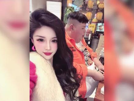 胃袋圈传来噩耗,良子坠入爱河,对象肤白貌美还是个网红 #良子