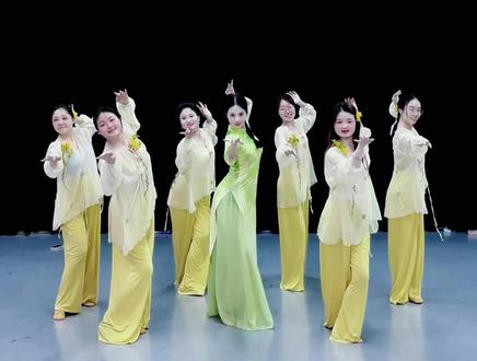 同学,喜欢上我的课吗~#珠满摇 #古典舞仙女们 #舞蹈课堂