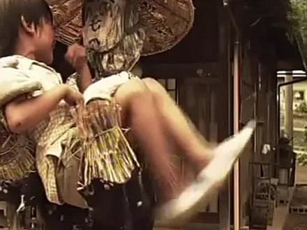 奇幻恐怖:真实的稻草人偷抱小孩的故事,童年阴影有没有? #影视解说 #恐怖惊悚 #宅家dou剧场 #胆小慎看