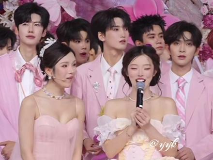 这个他是谁?好难猜呀#龙浩天妹妹 #龙悦 #紫霖 #紫悦龙霖