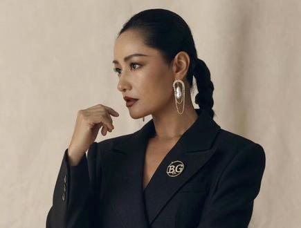 54岁“不想上班”的瞿颖,凭什么让全网喊“姐姐太酷了”? #瞿颖 #瞿颖胡兵 #瞿颖52岁腿部线条 #姐姐太酷了