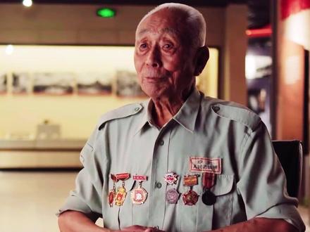 我们出生入死,就是为了他们不再打仗。#看军事上军号 #八一建军节