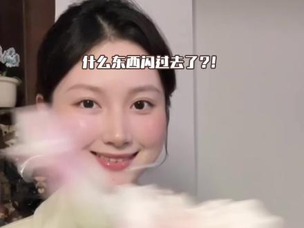 谁还没收到闺蜜做的贴钻百合花束 还是珠光版的哦 #贴钻百合 #diy花束 #手工diy #毕业花束 #花束教程