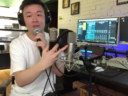 直播时什么话筒?#创作灵感#麦克风 #电容麦与动圈麦的区别 #电容麦克风 #动圈麦