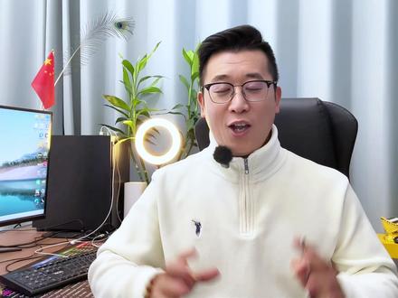 怎么还笑场了?姜还是老的辣,孙颖莎王楚钦3比0完胜。 #孙颖莎王楚钦3比0林诗栋蒯曼 #王楚钦孙颖莎总决赛开门红 #孙颖莎说混双组合越来越默契 #林诗栋蒯曼 #莎头组合