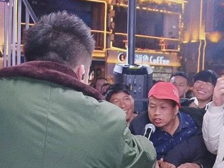 森弟现场教大哥发音太好笑了#木森 #木森大舞台 #喊麦 #多才多艺 #人气爆棚