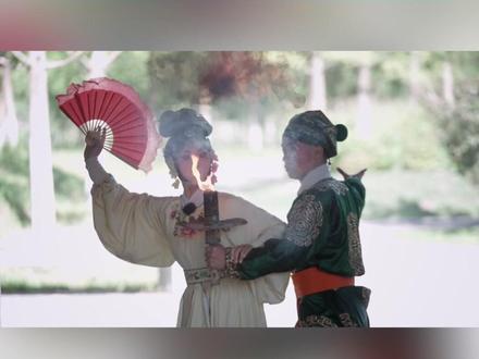 #拿手好戏 秦腔戏社研学现场,充满好奇的学员们“冒险”体验秦腔绝技“吹火”,一起来研学现场看看吧。